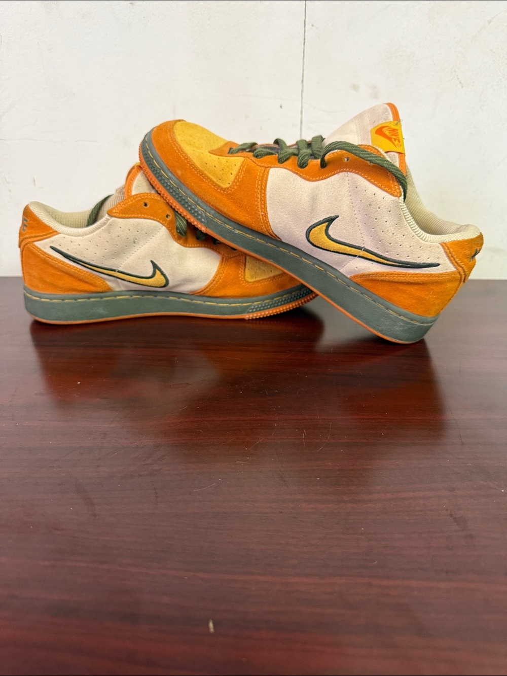 Nike Orange, Cream & Green Low-Top Sneakers